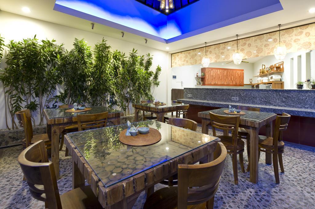 M Two Villas Seminyak Εξωτερικό φωτογραφία