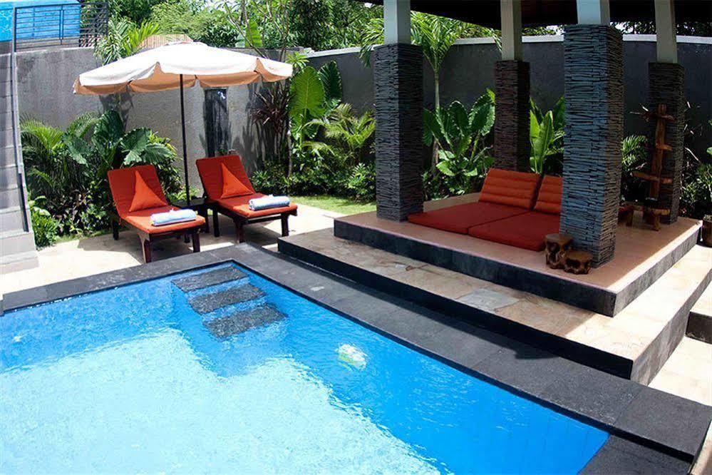 M Two Villas Seminyak Εξωτερικό φωτογραφία