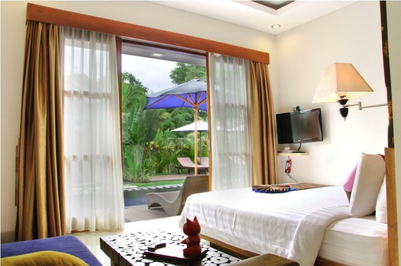 M Two Villas Seminyak Εξωτερικό φωτογραφία