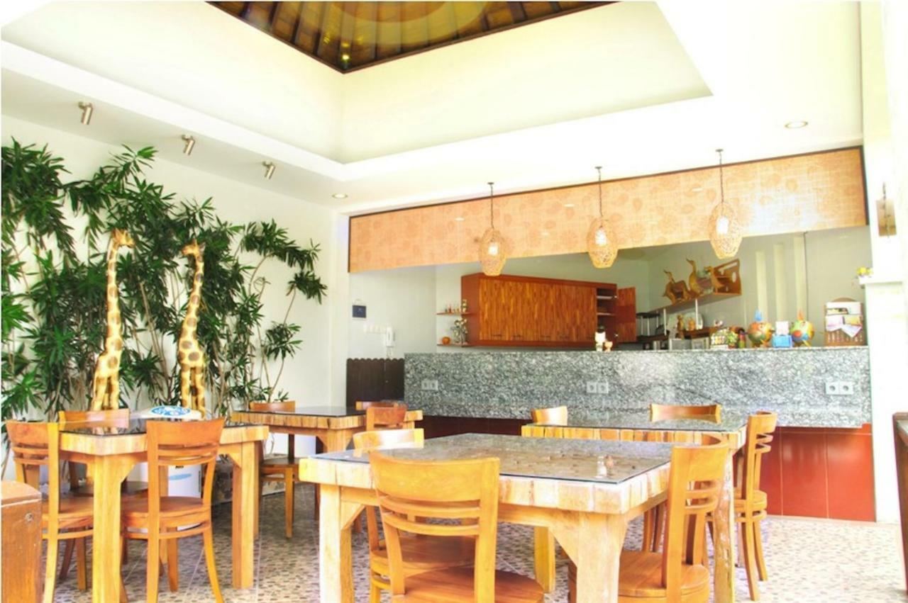 M Two Villas Seminyak Εξωτερικό φωτογραφία